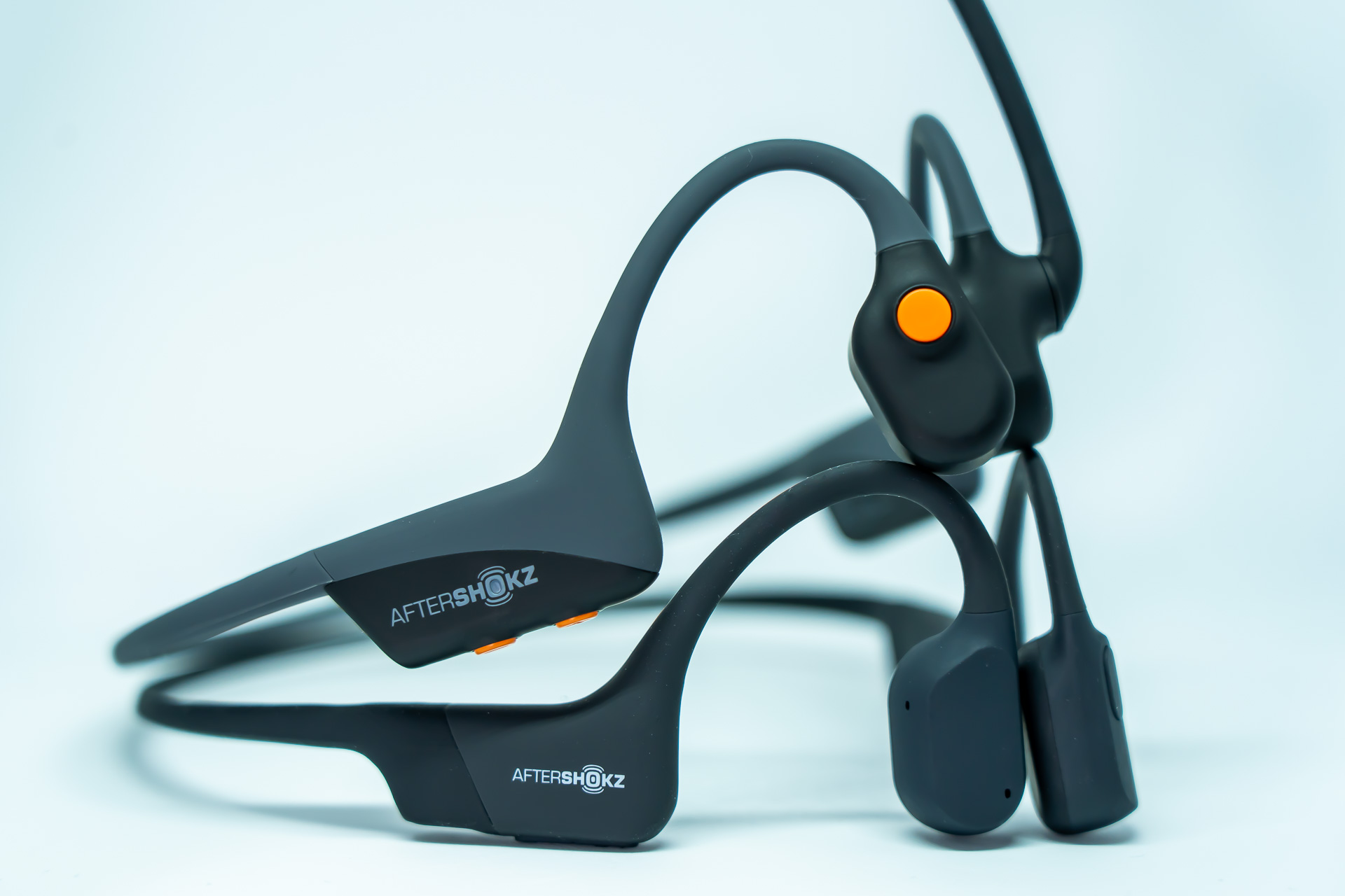 Featured image of post AfterShokz OpenComm のマイク性能を Aeropex と比較する