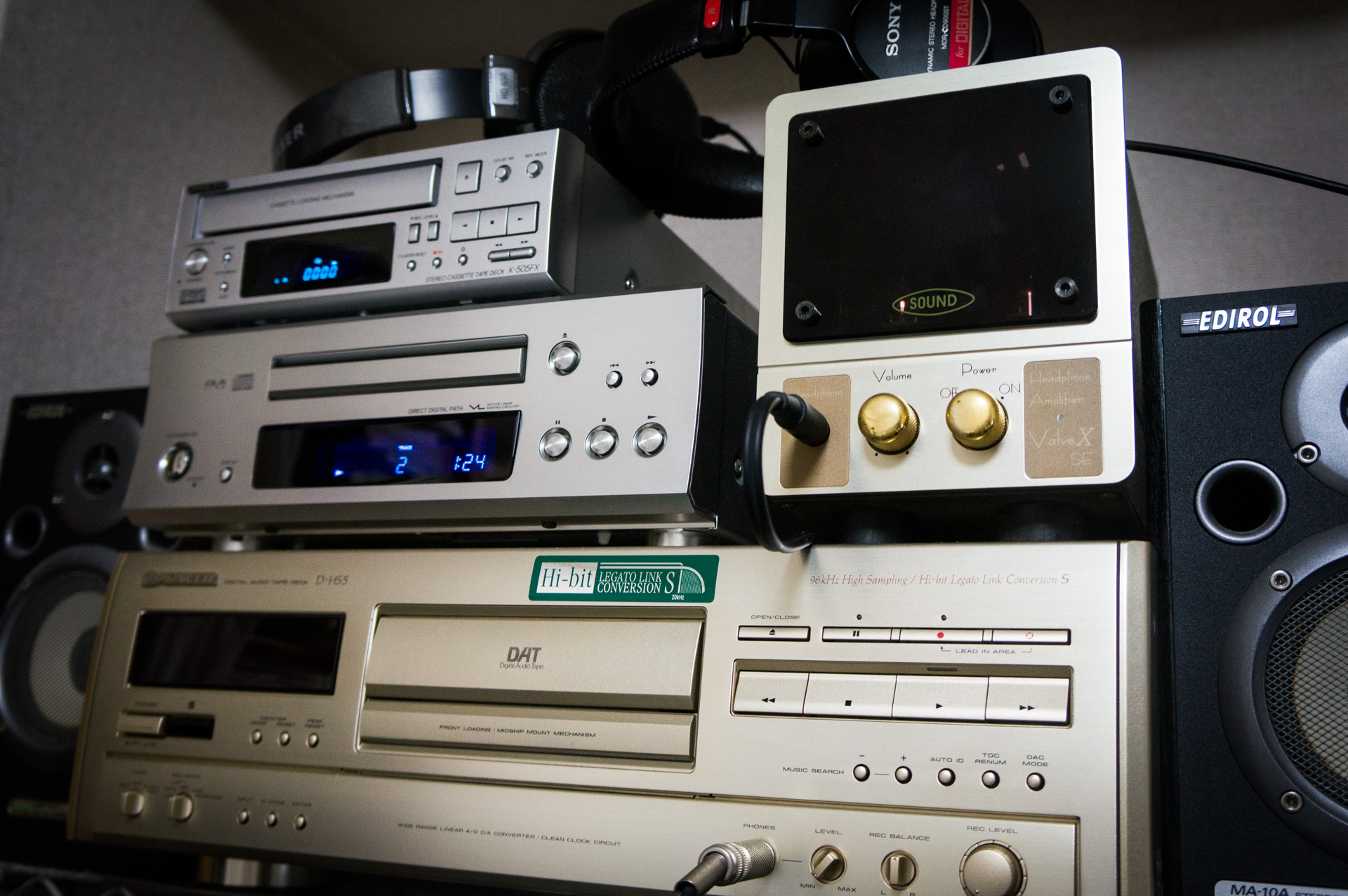 最近 DAT デッキが仲間入りした